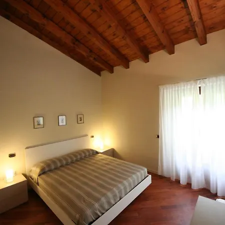 Eagle - Theater トスコラーノ・マデルノ