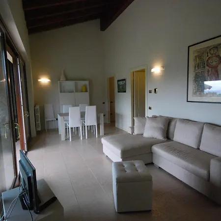 Apartment Eagle - Theater Toscolano Maderno
