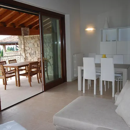 Apartment Eagle - Theater Toscolano Maderno